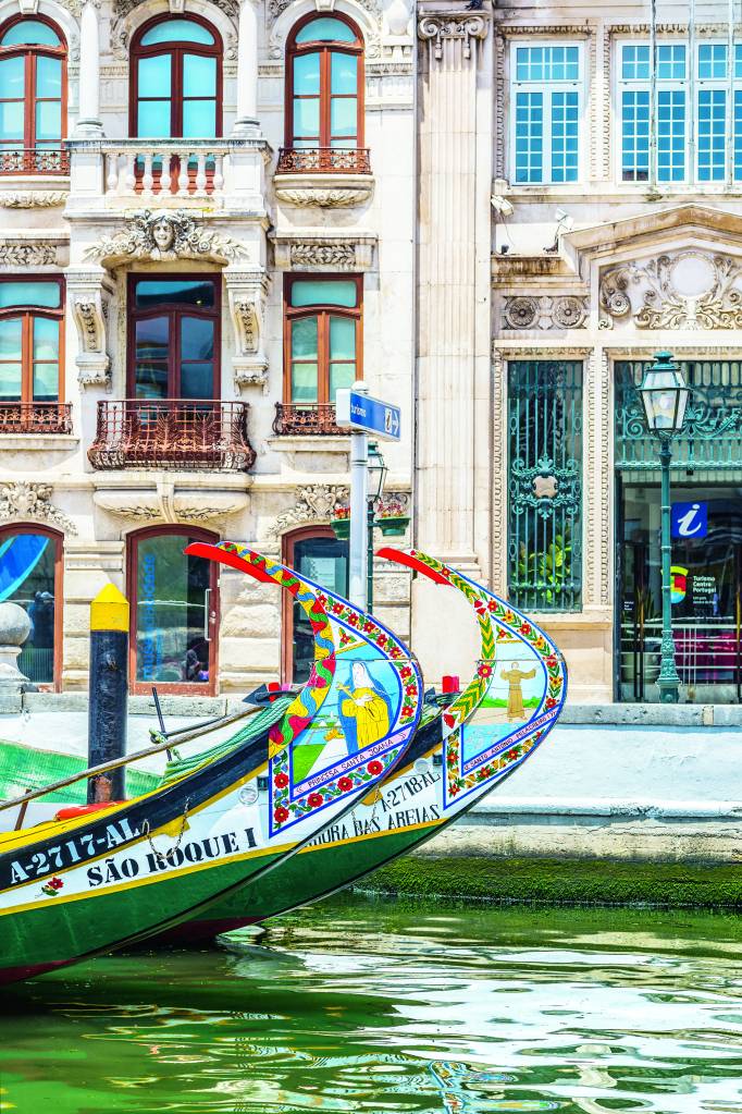 Moliceiros, barcos típicos de Aveiro
