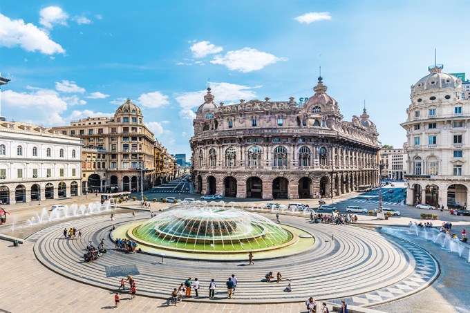 Piazza Raffaele de Ferrari, Gênova