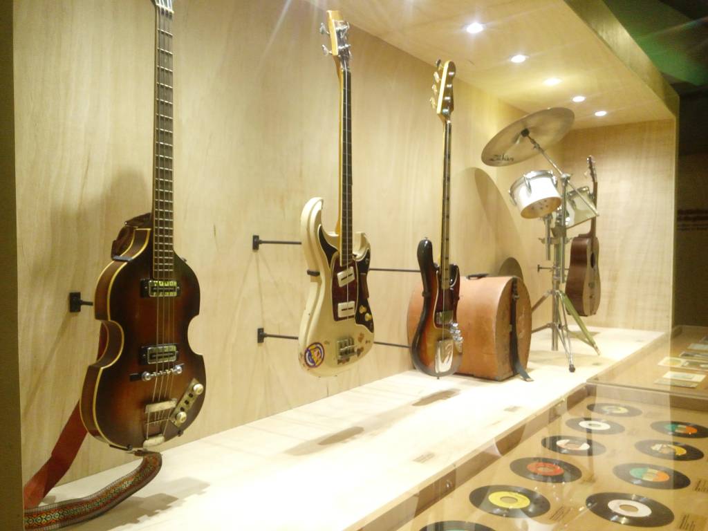 Instrumentos musicais Jamaica Jamaica Instrumentos musicais Jamaica Jamaica