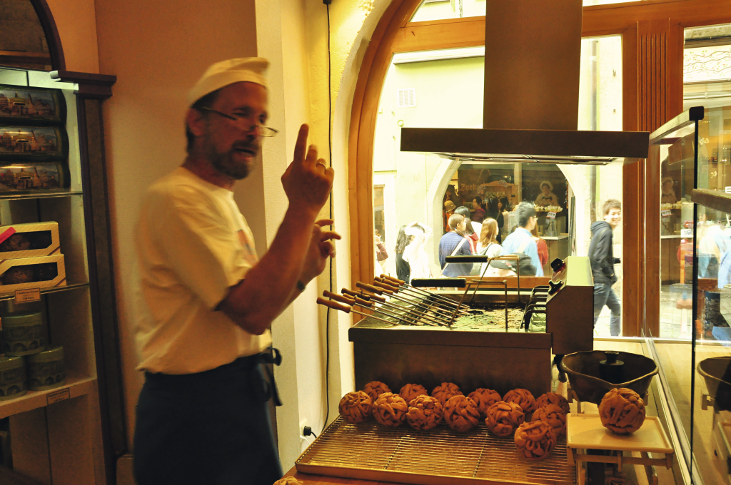 Bolinhas doces em Rothenburg ob der Tauber, Alemanha Bolinhas doces em Rothenburg ob der Tauber, Alemanha