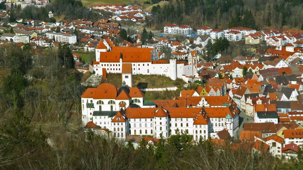 Vista aérea de Füssen, Alemanha Vista aérea de Füssen, Alemanha