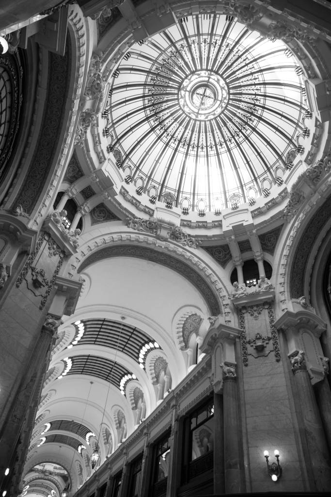 Interior da Galeria Güemes, Retiro, Buenos Aires, Argentina