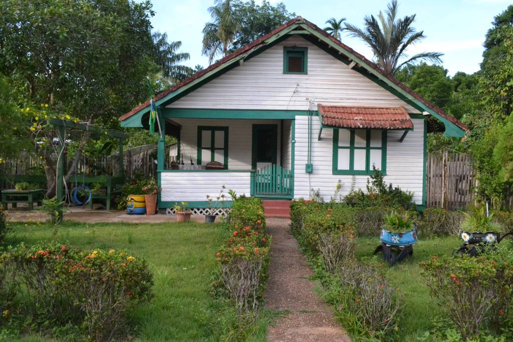 Casa na Vila dos Mensalistas Casa na Vila dos Mensalistas