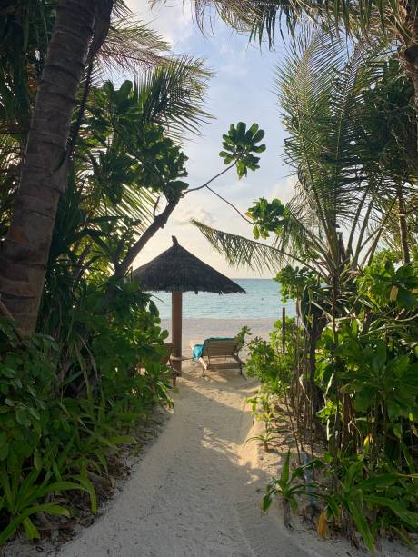 Passagem "secreta" da beach villa para a praia Passagem "secreta" da beach villa para a praia