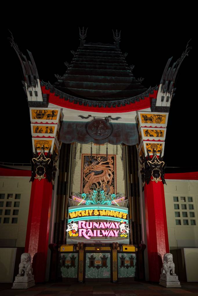 Mickey & Minnie’s Runaway Railway Marquee Walt Disney World