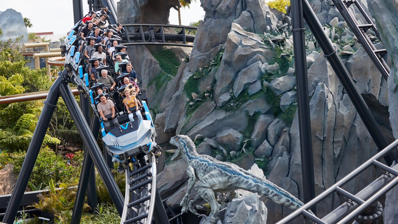 Jurassic World VelociCoaster, Universal, Orlando, Flórida, Estados Unidos