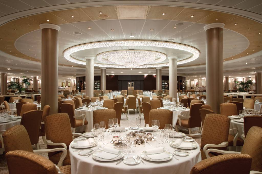 Grand Dining Room. A pompa do Grand Dining Room