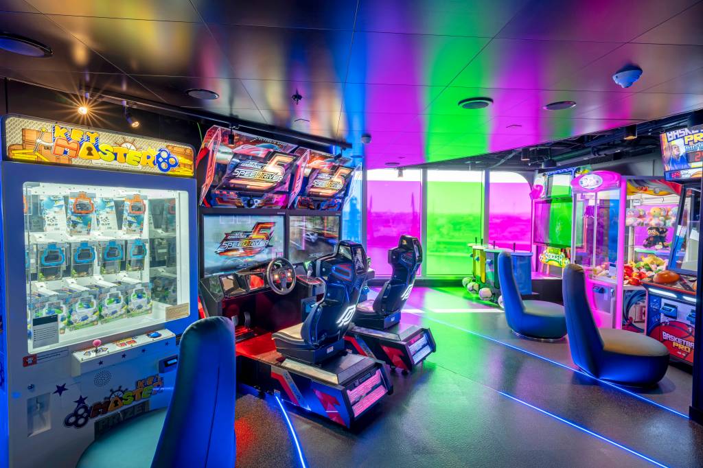 MSC Seashore, Hall of Games MSC Seashore, Hall of Games