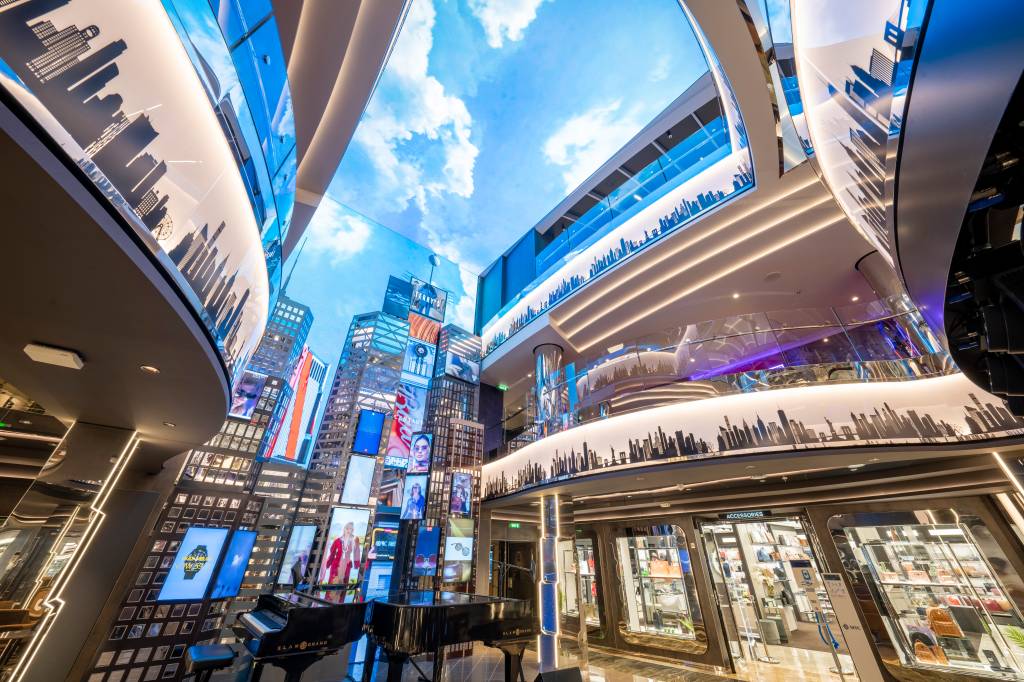 MSC Seashore, Times Square MSC Seashore, Times Square