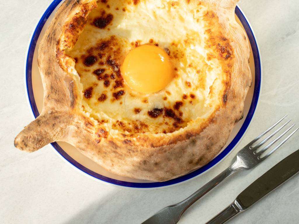 Khachapuri, Puri Guliani, Tblisi, Geórgia Khachapuri, Puri Guliani, Tblisi, Geórgia
