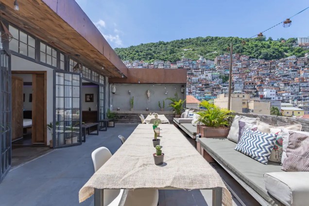 SALA DE JANTAR COM VISTA SALA DE JANTAR COM VISTA