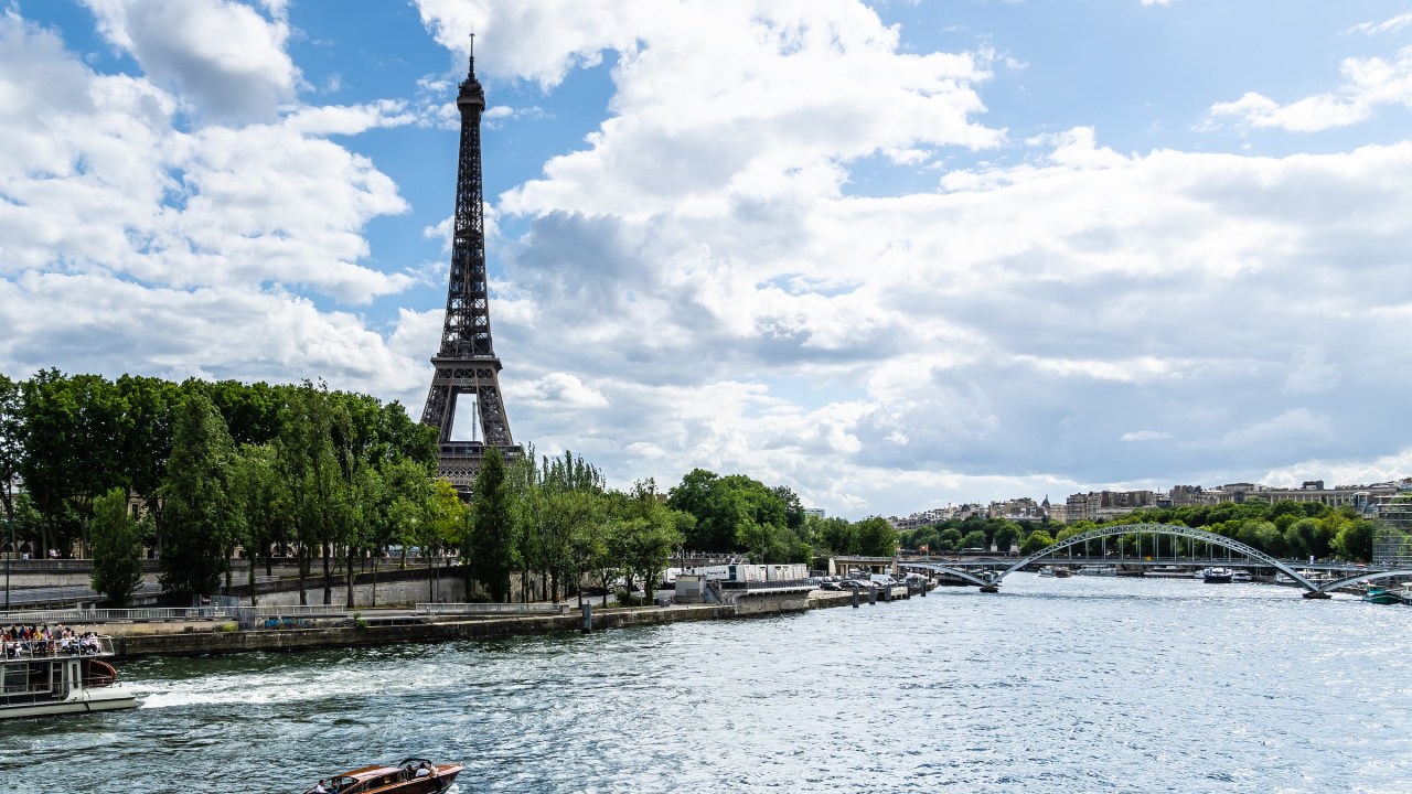 Rio Sena, Paris, França