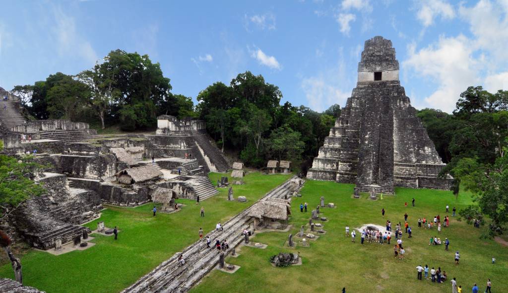 tikal-ruinas-maias-guatemala