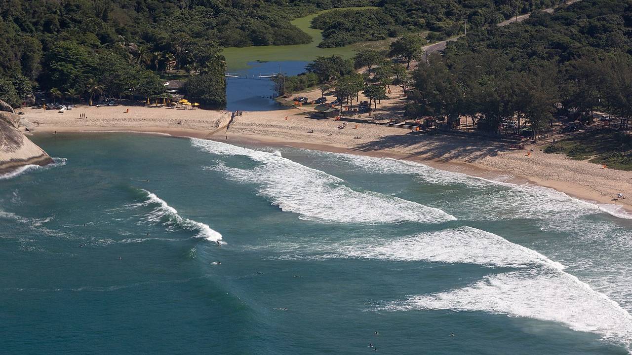 praia-de-grumari-rj