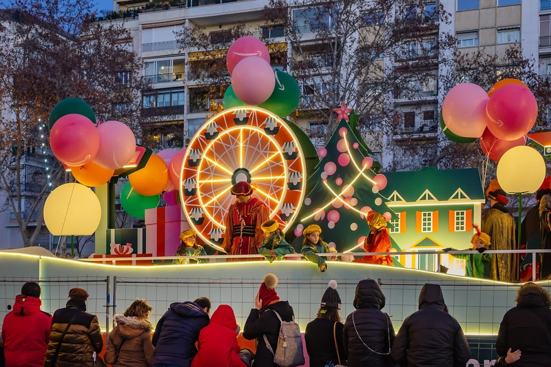 unnamed (3) Madrid, Spain - January 5, 2024: Three Kings Parade (Cabalgata) a special celebration in which the Three Kings of the East - Melchior, Gaspard and Balthasar, marched through the city center.