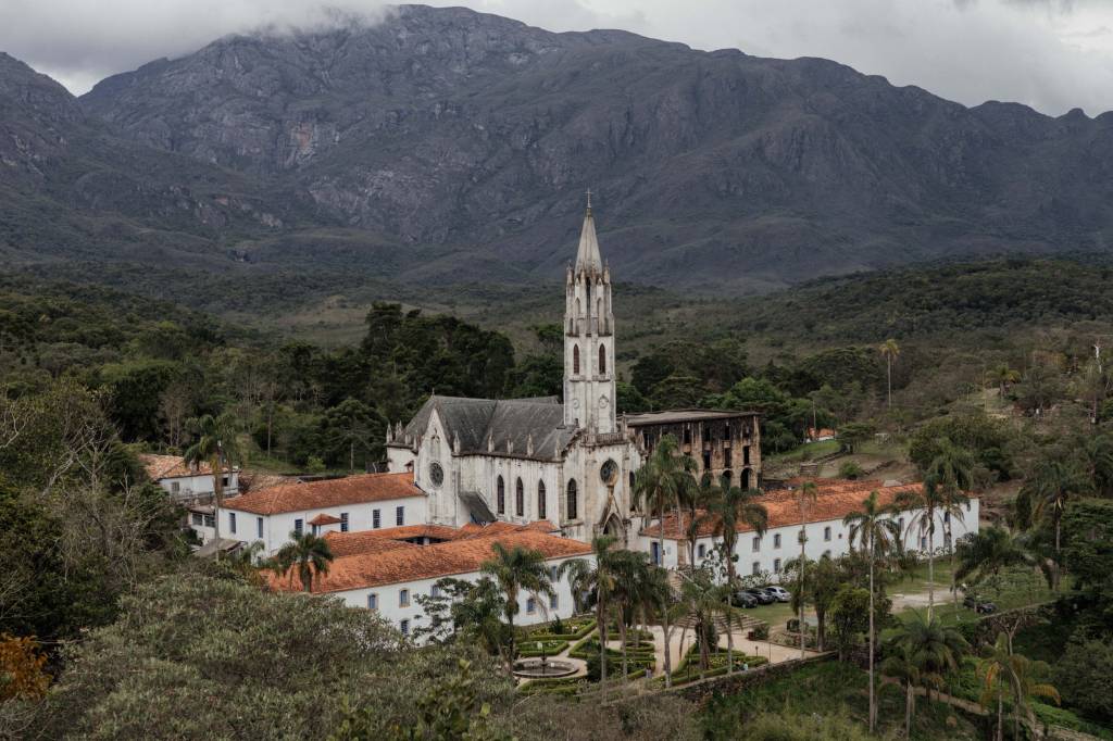 Santuário do Caraça, Catas Altas