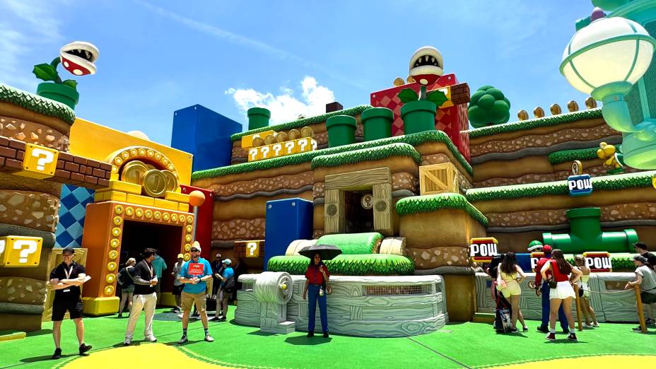 A área central do Super Nintendo World
