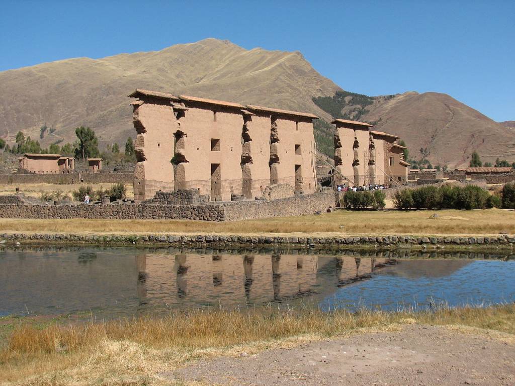 raqchi-peru raqchi-peru