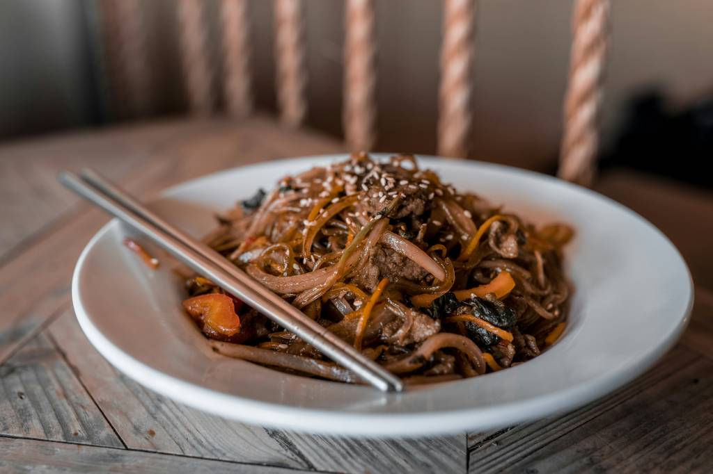 japchae-comida-coreana