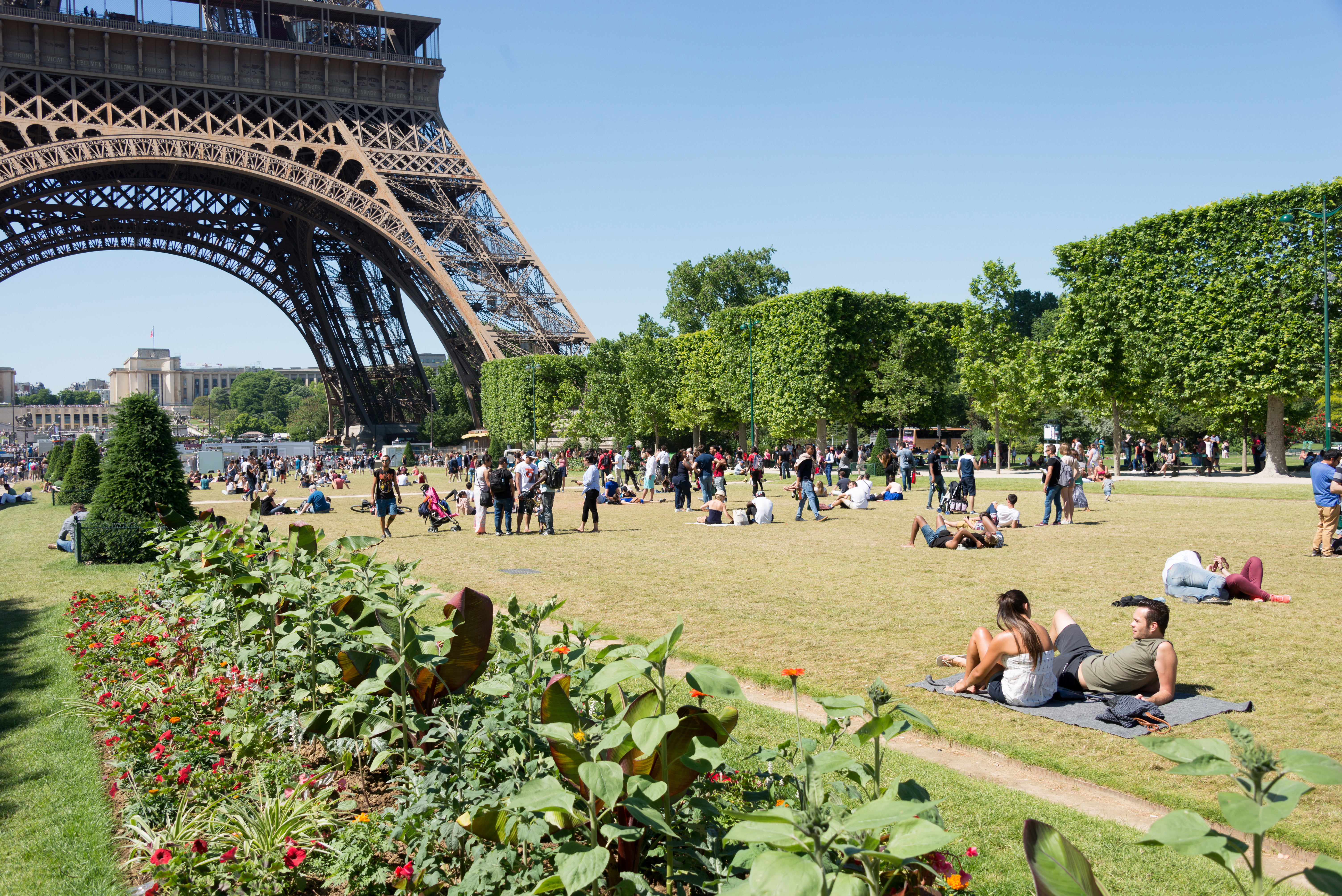 champ-de-mars-paris